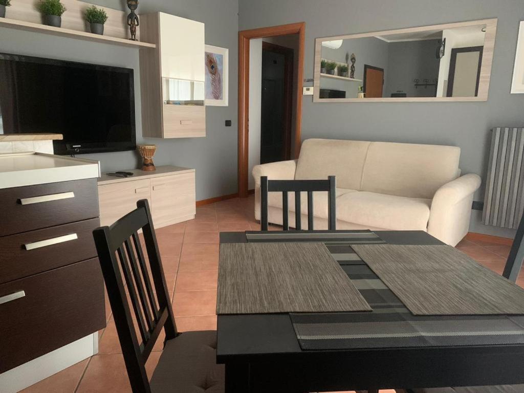 Appartamento Linea Diretta Duomo Milaan Buitenkant foto